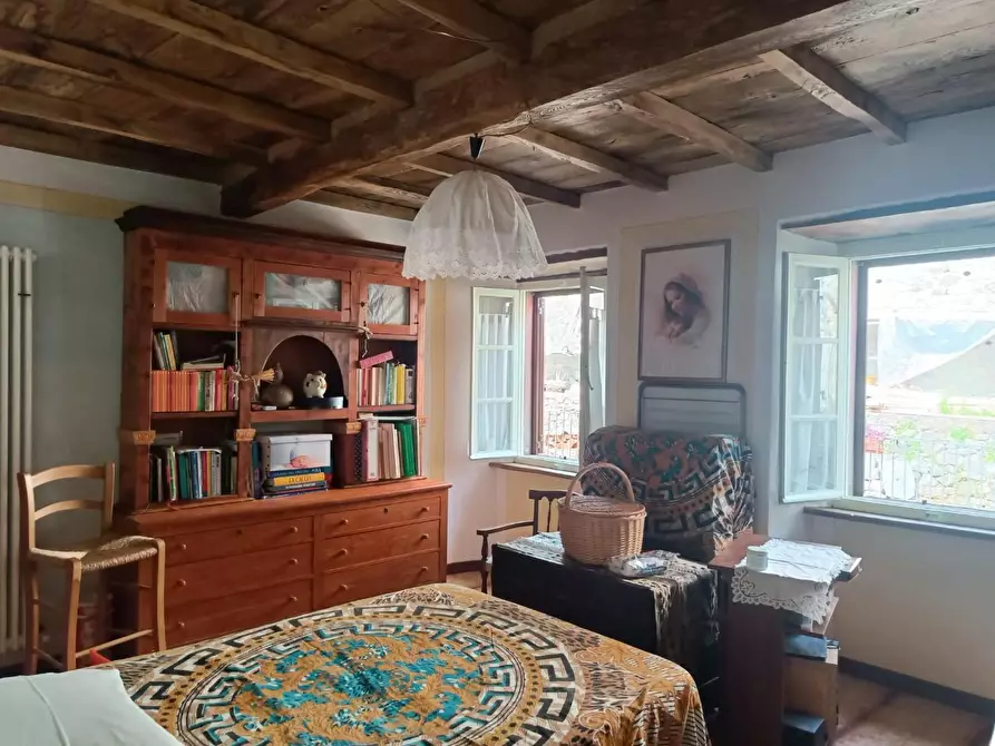 Immagine 13 di Terratetto in vendita  a Gallicano