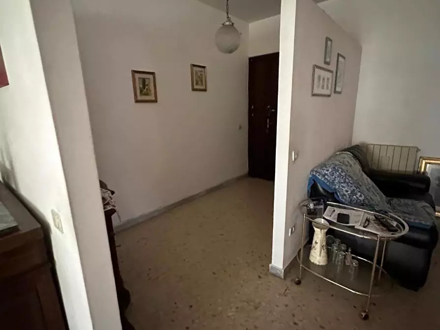 Immagine 17 di Appartamento in vendita  a Massa