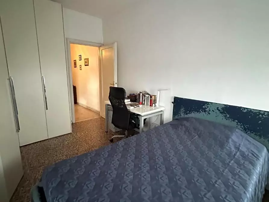 Immagine 9 di Appartamento in vendita  a Massa