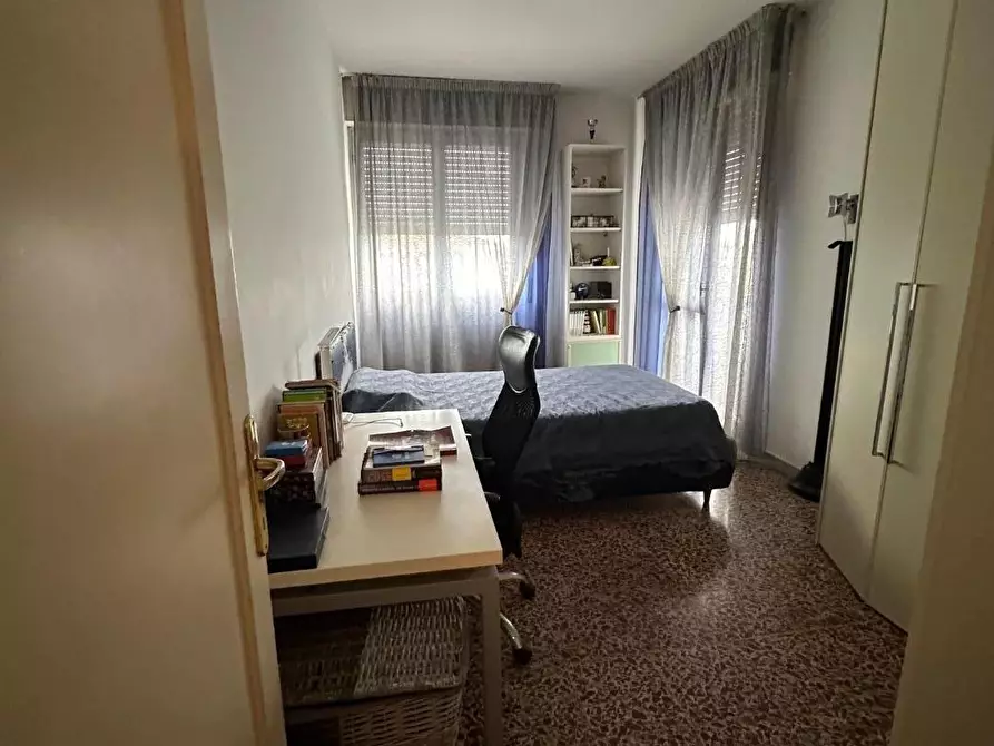 Immagine 7 di Appartamento in vendita  a Massa