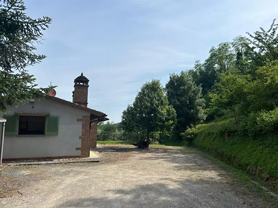 Immagine 1 di Casa indipendente in vendita  a Montopoli In Val D'arno