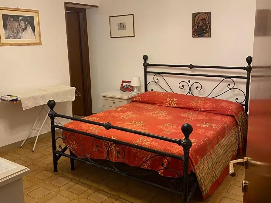 Immagine 13 di Appartamento in vendita  a Viareggio