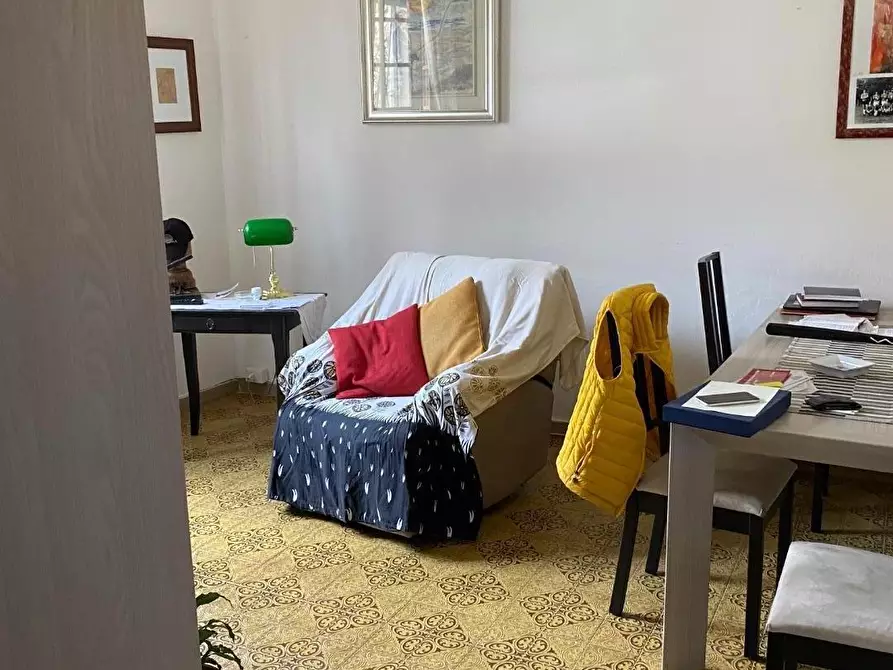 Immagine 1 di Appartamento in vendita  a Viareggio