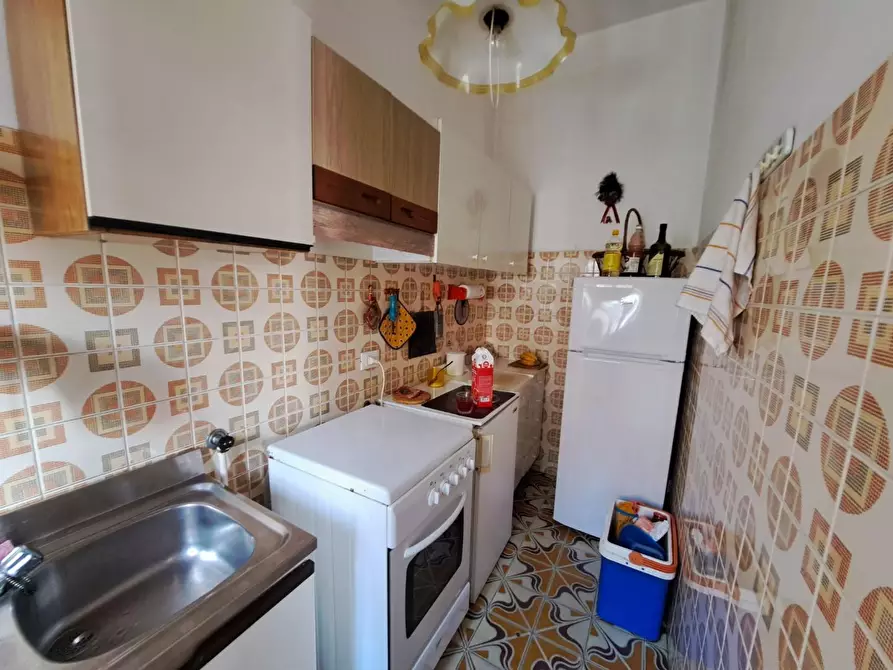 Immagine 10 di Appartamento in vendita  a Carrara