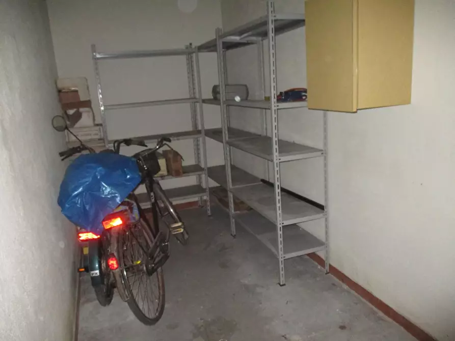 Immagine 12 di Appartamento in vendita  a Pontedera