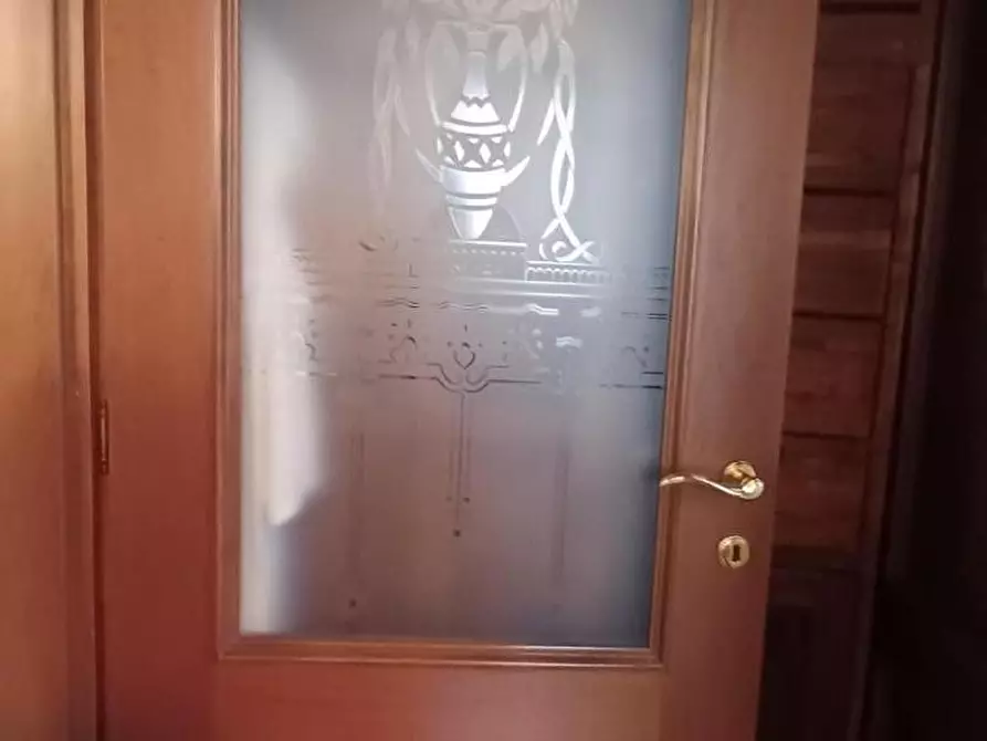 Immagine 10 di Casa semindipendente in vendita  a Massa