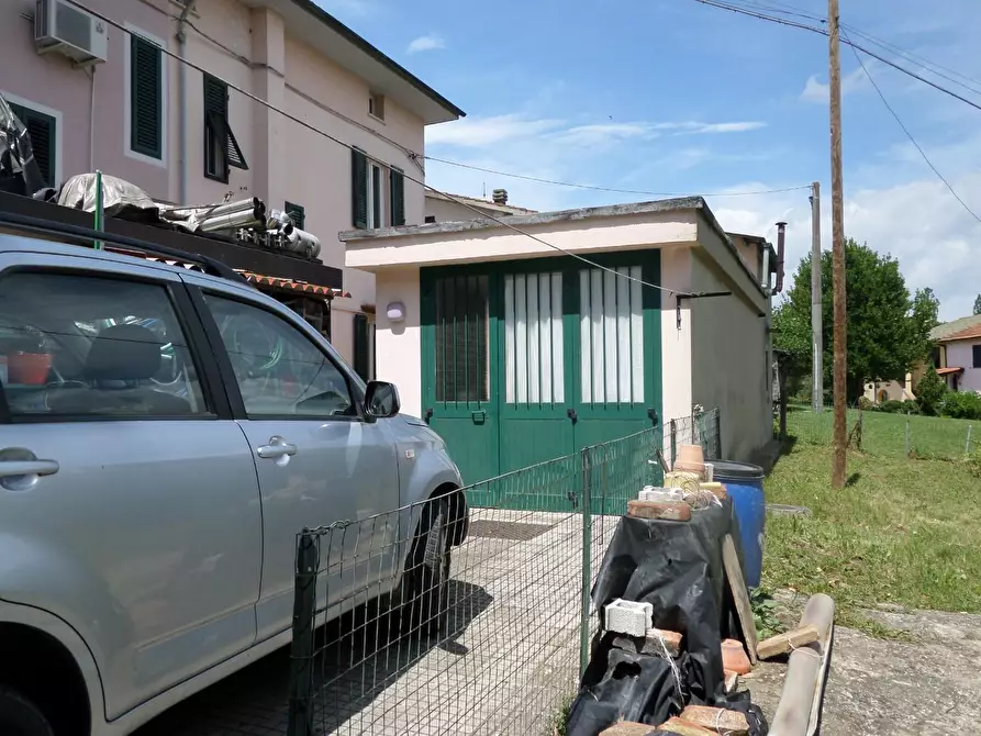 Immagine 38 di Villetta a schiera in vendita  a San Miniato