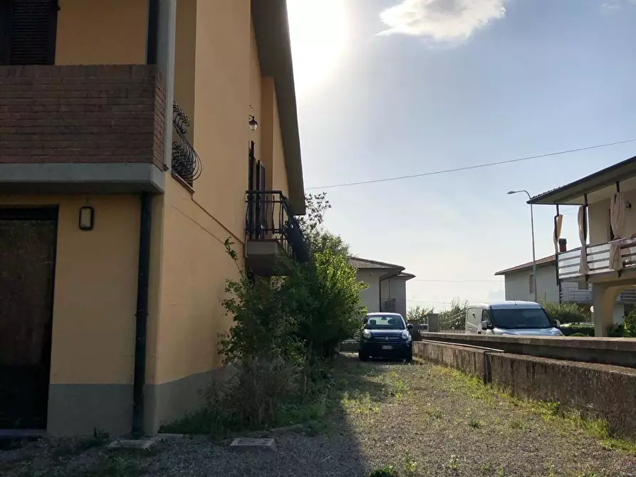 Immagine 17 di Casa indipendente in vendita  a Peccioli