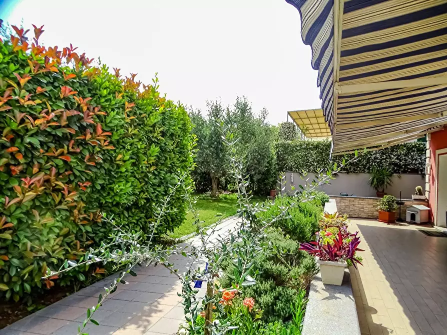 Immagine 40 di Villa in vendita  a San Miniato