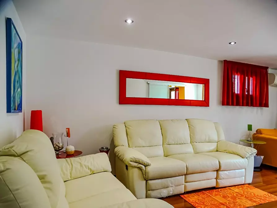 Immagine 12 di Villa in vendita  a San Miniato