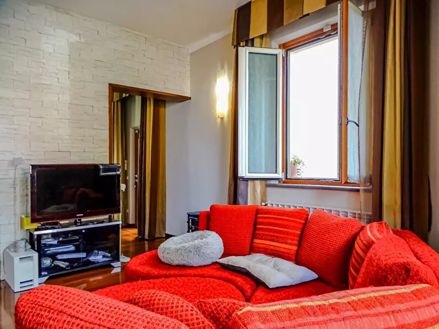 Immagine 3 di Villa in vendita  a San Miniato