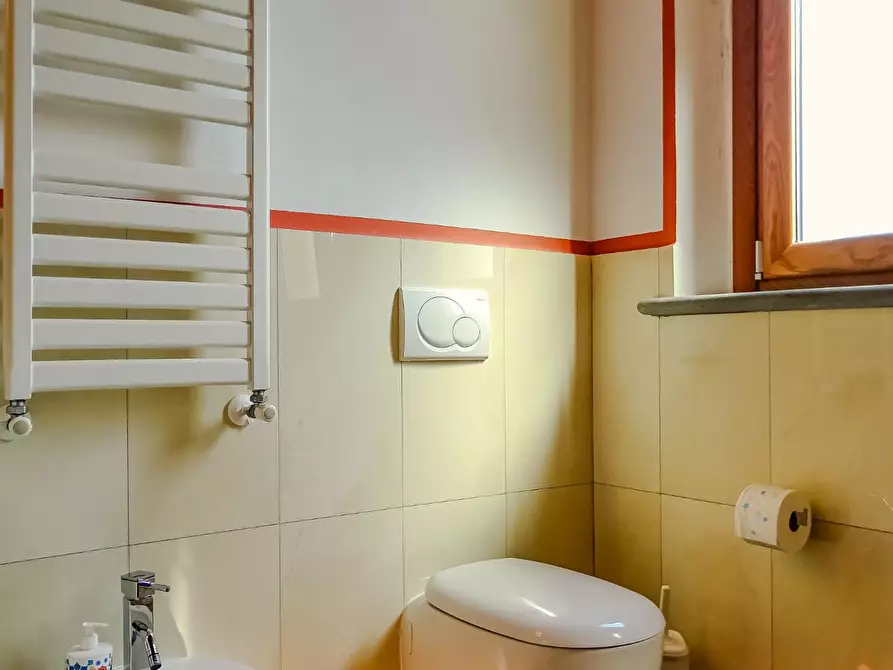 Immagine 21 di Villa in vendita  a San Miniato