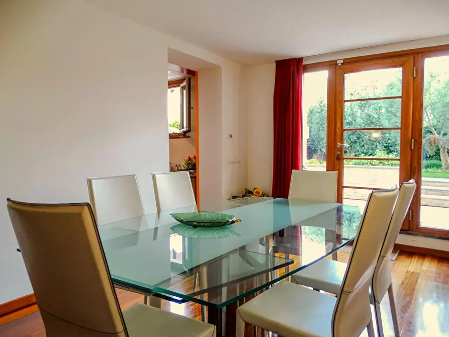 Immagine 33 di Villa in vendita  a San Miniato