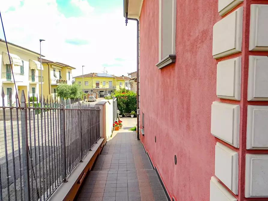 Immagine 50 di Villa in vendita  a San Miniato