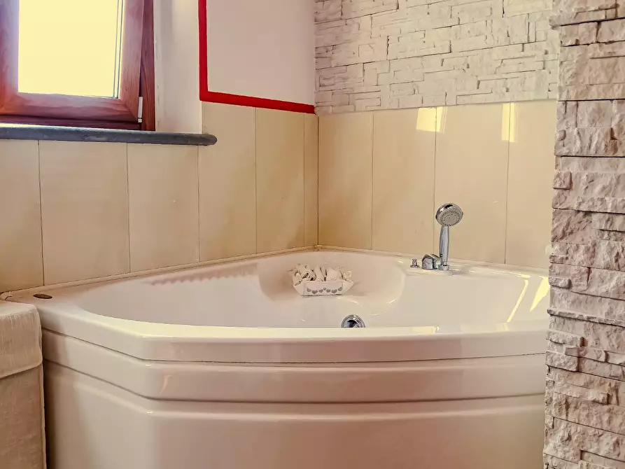 Immagine 22 di Villa in vendita  a San Miniato