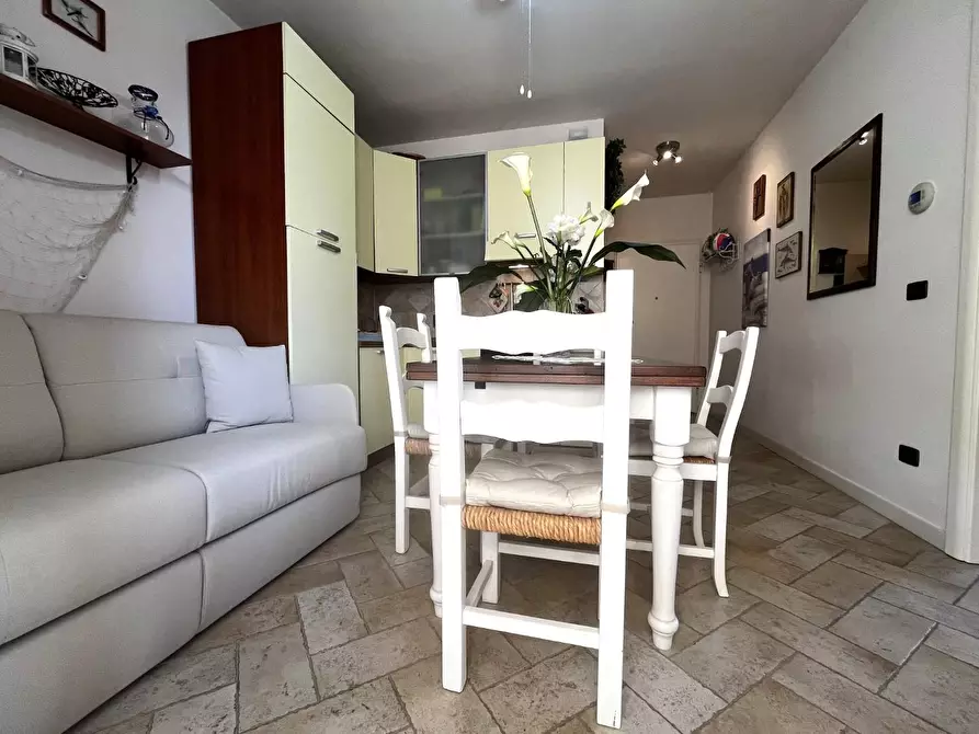 Immagine 7 di Appartamento in vendita  a Rosignano Marittimo