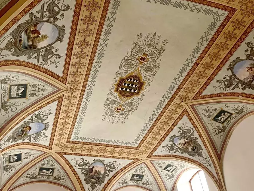 Immagine 6 di Appartamento in vendita  a Siena