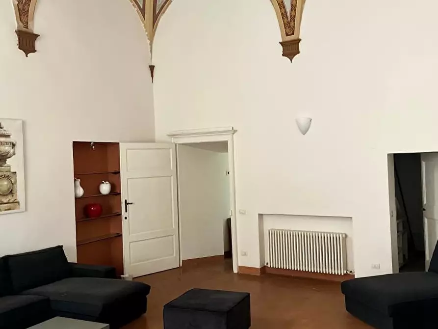 Immagine 3 di Appartamento in vendita  a Siena