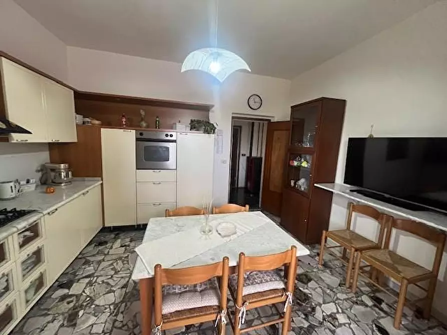 Immagine 1 di Casa indipendente in vendita  a Fosdinovo