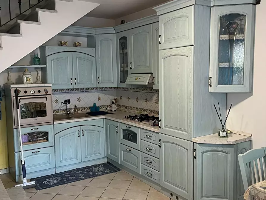 Immagine 2 di Terratetto in vendita  a Massa