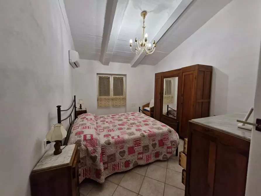 Immagine 28 di Casa colonica in vendita  a Piombino