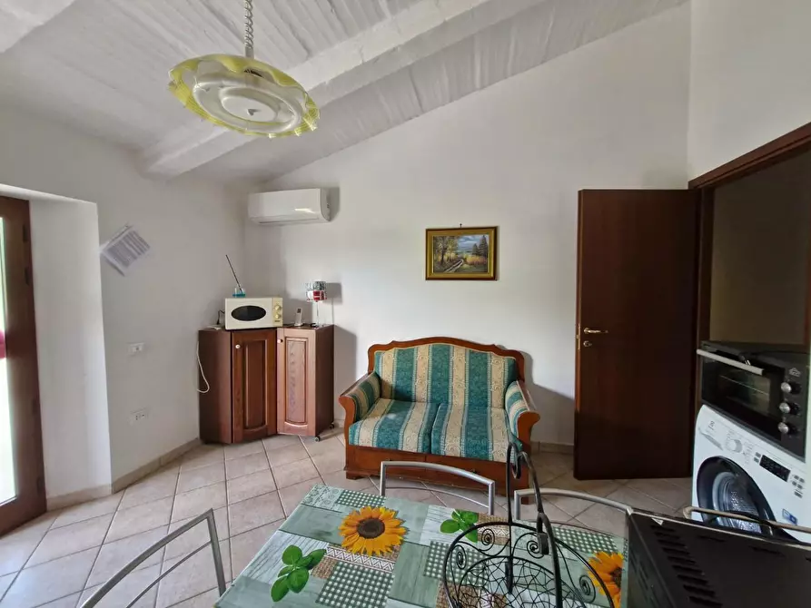 Immagine 25 di Casa colonica in vendita  a Piombino