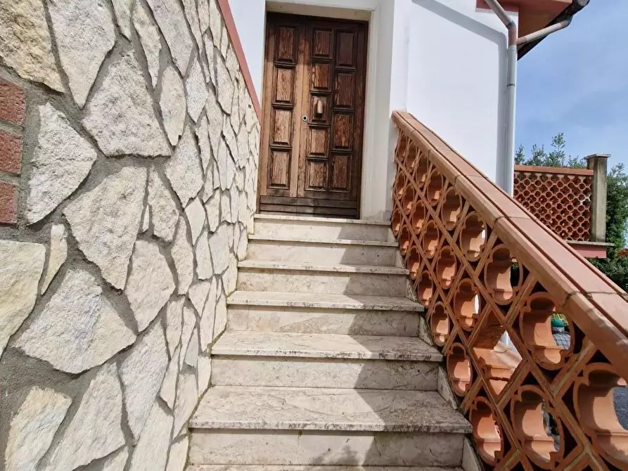 Immagine 36 di Casa colonica in vendita  a Piombino