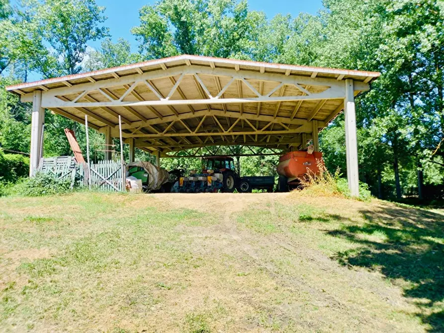 Immagine 10 di Casa colonica in vendita  a Castelfiorentino