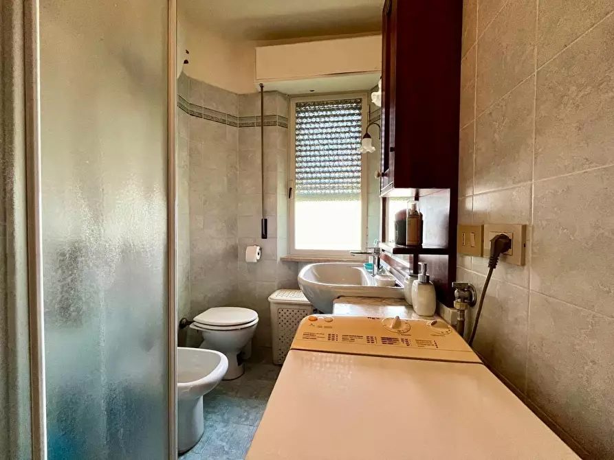 Immagine 11 di Appartamento in vendita  a Pisa