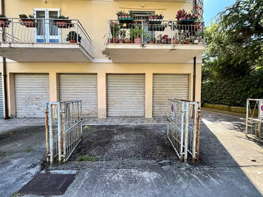 Immagine 20 di Appartamento in vendita  a Pisa