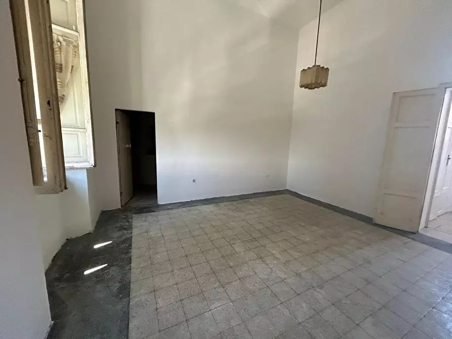 Immagine 22 di Appartamento in vendita  a Livorno