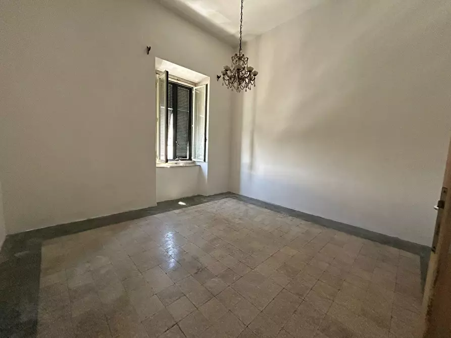 Immagine 14 di Appartamento in vendita  a Livorno
