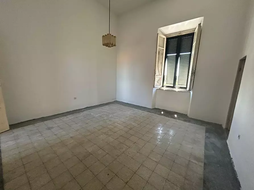 Immagine 19 di Appartamento in vendita  a Livorno