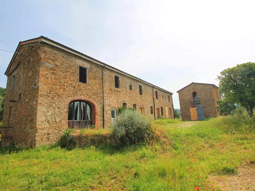 Immagine 25 di Casa colonica in vendita  a Monsummano Terme