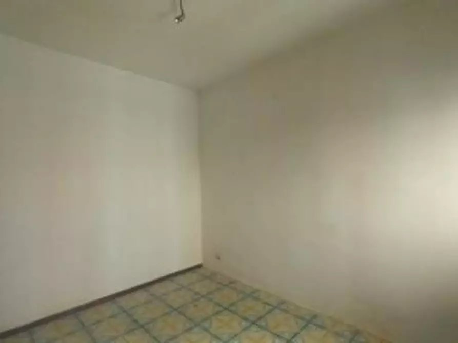 Immagine 9 di Appartamento in vendita  a Livorno