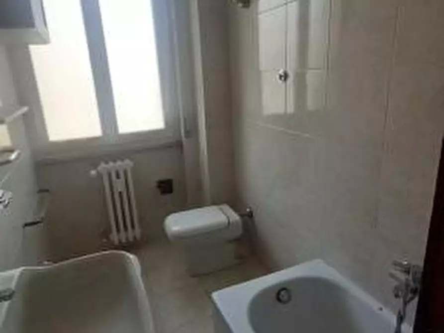 Immagine 24 di Appartamento in vendita  a Livorno