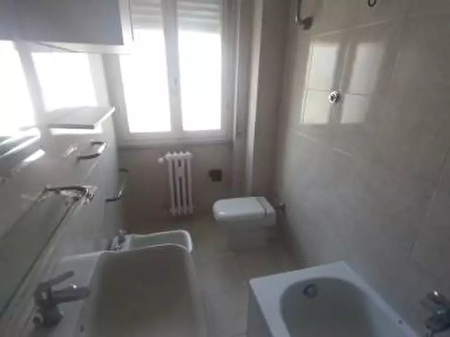 Immagine 27 di Appartamento in vendita  a Livorno