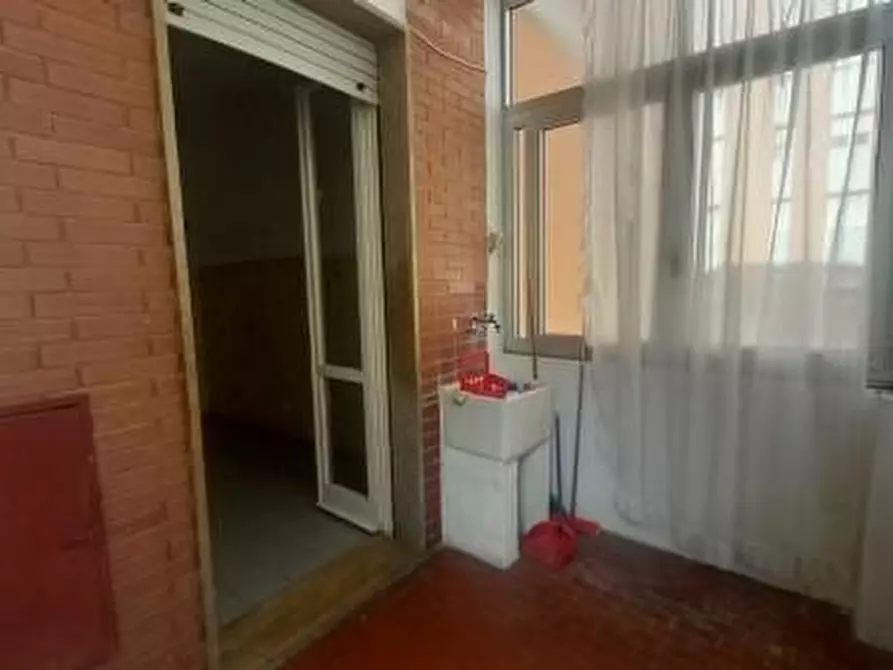 Immagine 14 di Appartamento in vendita  a Livorno