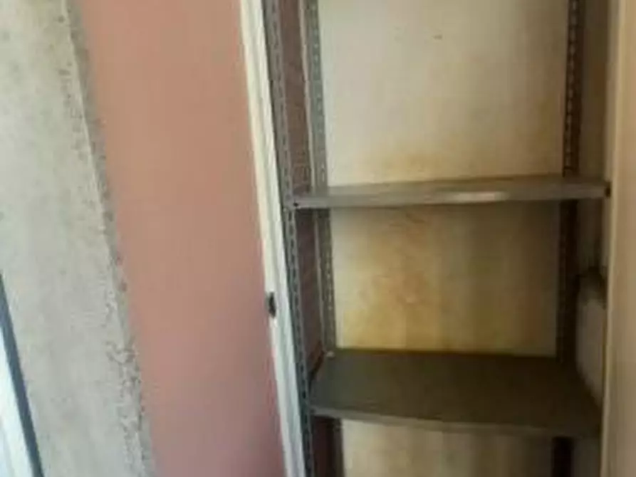 Immagine 26 di Appartamento in vendita  a Livorno