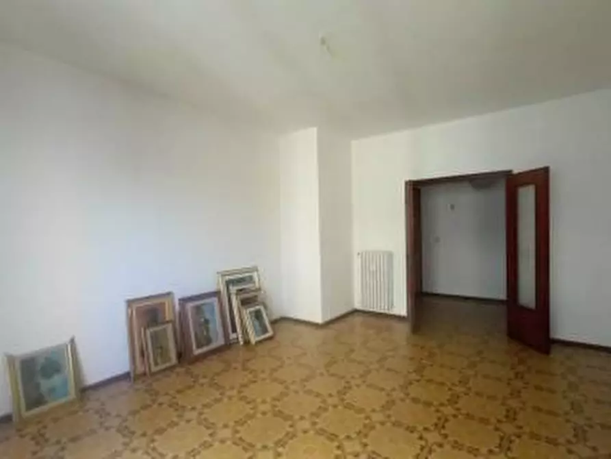 Immagine 4 di Appartamento in vendita  a Livorno