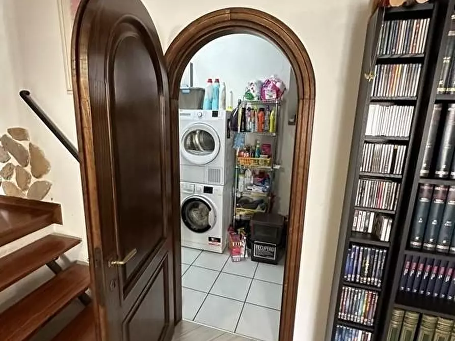 Immagine 24 di Appartamento in vendita  a Montelupo Fiorentino