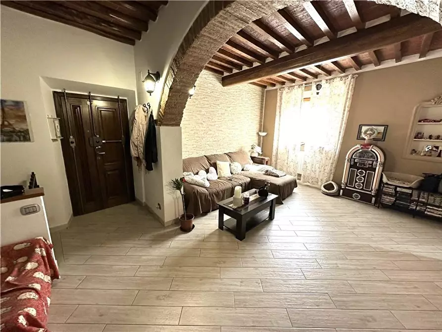 Immagine 2 di Appartamento in vendita  a Montelupo Fiorentino