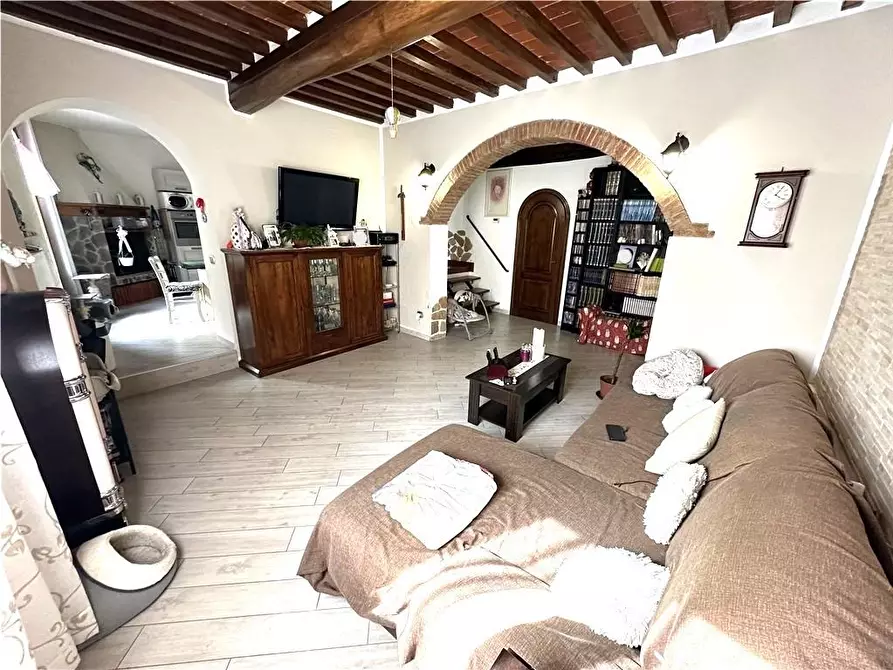 Immagine 5 di Appartamento in vendita  a Montelupo Fiorentino