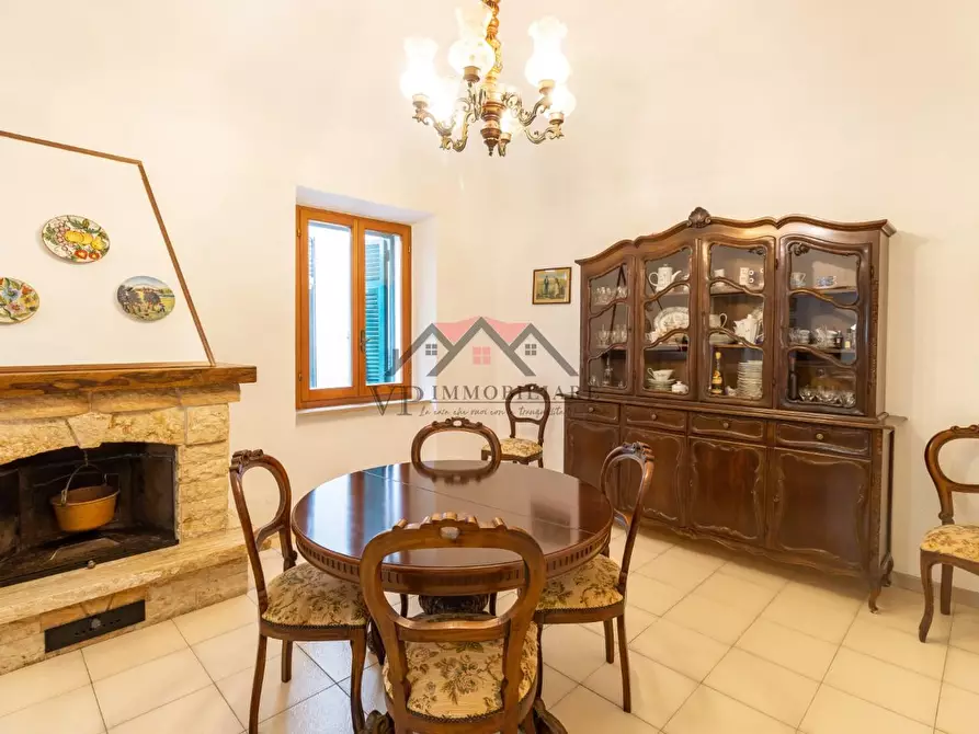 Immagine 3 di Appartamento in vendita  a Pomarance