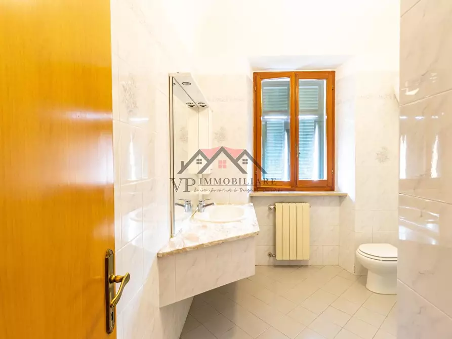 Immagine 9 di Appartamento in vendita  a Pomarance