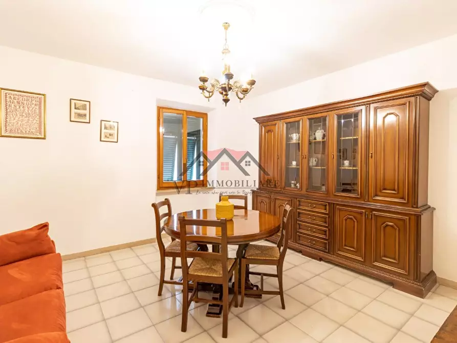 Immagine 4 di Appartamento in vendita  a Pomarance