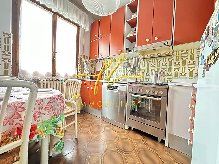 Immagine 14 di Appartamento in vendita  a Cecina