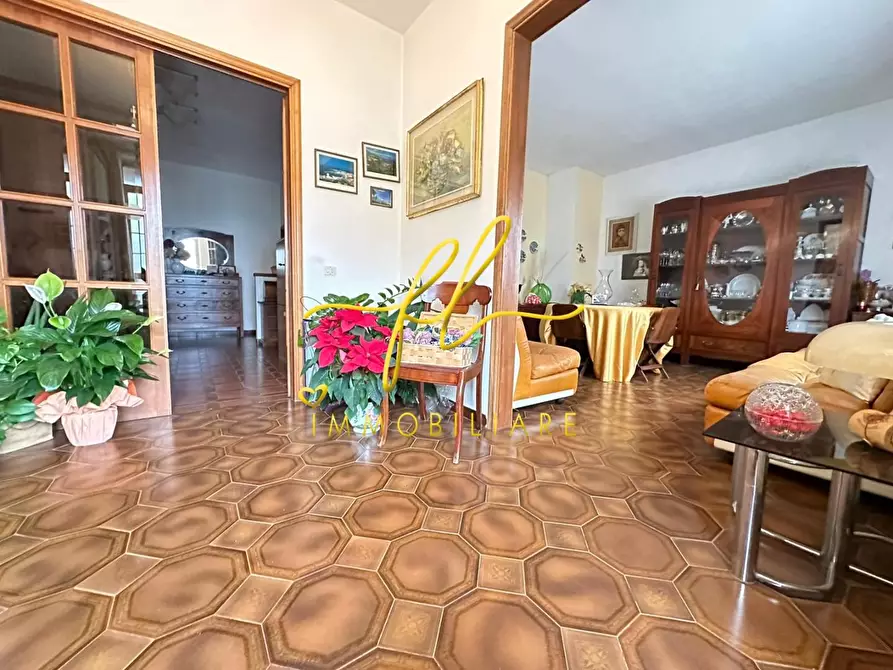 Immagine 8 di Appartamento in vendita  a Cecina