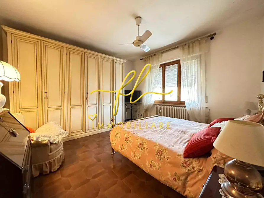 Immagine 34 di Appartamento in vendita  a Cecina