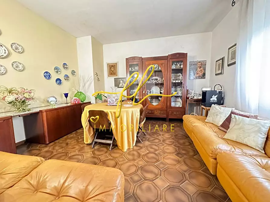 Immagine 26 di Appartamento in vendita  a Cecina